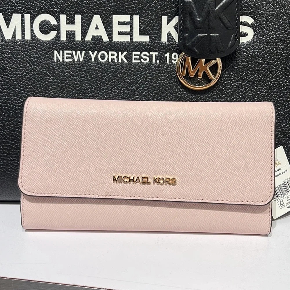 MICHAEL KORS JET SET TRAVEL LARGE TRIFOLD WALLET POWDER BLUSH COLOR